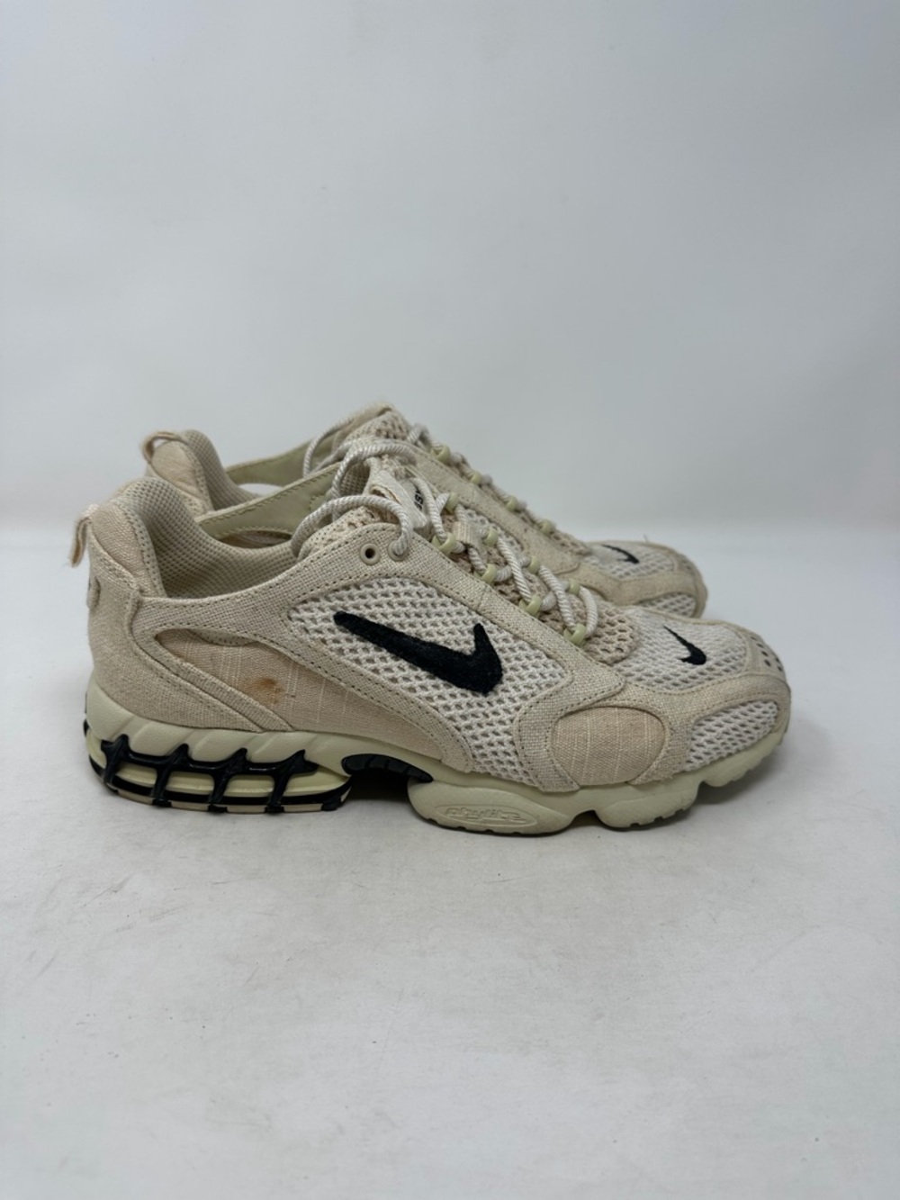 Nike Stussy Air Zoom Spiridon Cage 2 Shoes. Men’s 10.